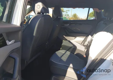 2025 Volkswagen Tiguan 2.0T Sel R-Line из США, поврежденный, VIN 3VVLR7RM3SM053889